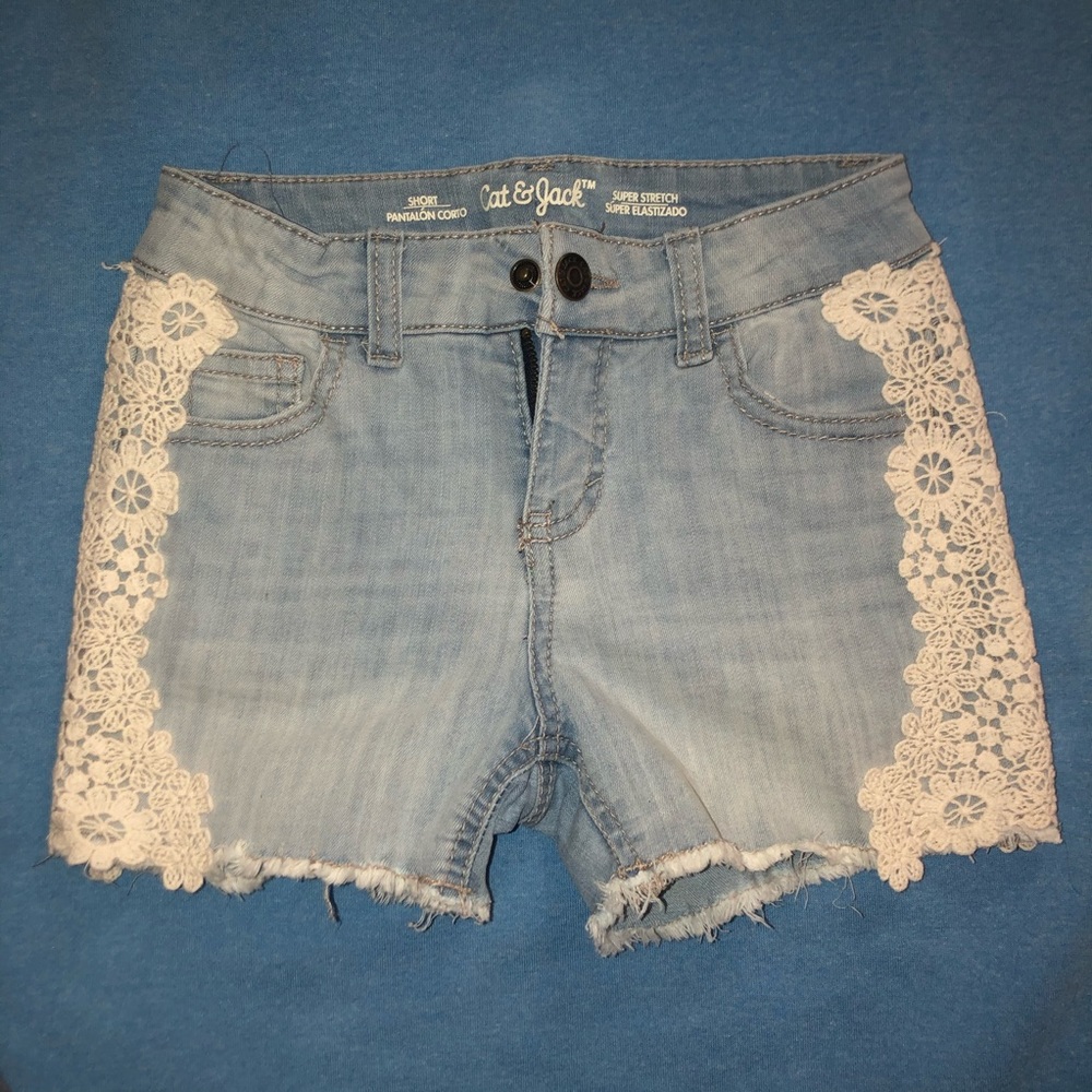 Lace Light Wash Shorts
